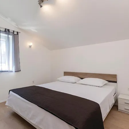 Stunning In With Wifi